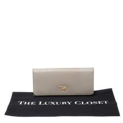 Pre Owned Prada Grey Saffiano Leather Flap Continental Wallet