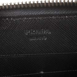 Pre Owned Prada Black Saffiano Lux Leather Bow Zip Around Wallet