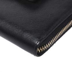 Pre Owned Prada Black Saffiano Lux Leather Bow Zip Around Wallet