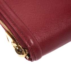 Pre Owned Prada Red Saffiano Leather Zip Around Wallet