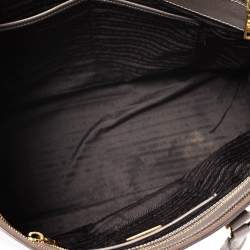 Pre Owned Prada Beige Saffiano Lux Leather Large Double Zip Tote