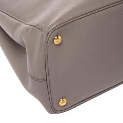 Pre Owned Prada Beige Saffiano Lux Leather Large Double Zip Tote