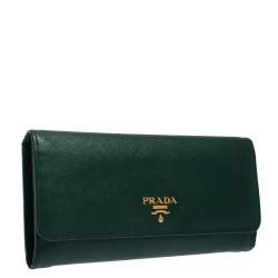 Pre Owned Prada Green Saffiano Lux Leather Continental Wallet