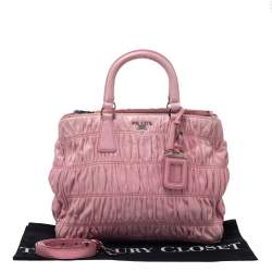 Pre Owned Prada Pink Gaufre Leather Double Zip Tote