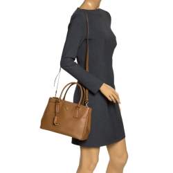 Pre Owned Prada Caramel Saffiano Lux Leather Double Zip Tote