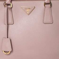 Pre Owned Prada Pale Pink Saffiano Lux Leather Medium Double Zip Tote