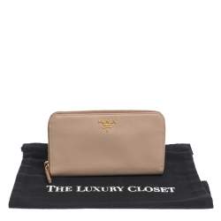 Pre Owned Prada Nude Beige Saffiano Leather Zip Around Wallet