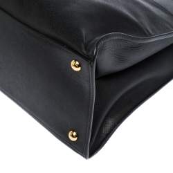 Pre Owned Prada Black Leather Logo Plaque Tote