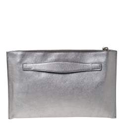 Pre Owned Prada Silver Saffiano Vernice Leather Push Lock Clutch