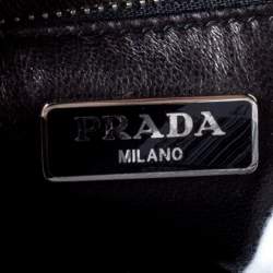 Pre Owned Prada Silver Saffiano Vernice Leather Push Lock Clutch