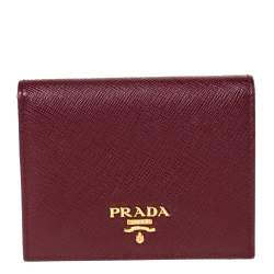 Pre Owned Prada Red Saffiano Lux Leather Compact Wallet