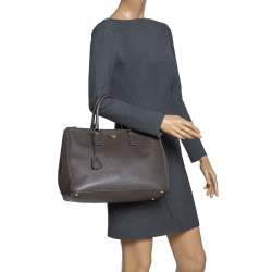 Pre Owned Prada Grey Saffiano Lux Leather Large Double Zip Tote