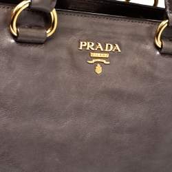 Pre Owned Prada Olive Green Leather Zipped Tote