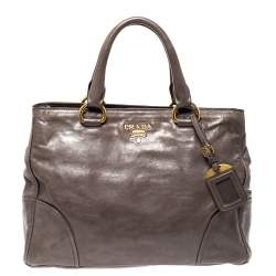 Pre Owned Prada Olive Green Leather Zipped Tote