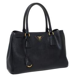 Pre Owned Prada Black Saffiano Lux Leather Medium Galleria Tote