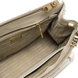 Pre Owned Prada White Saffiano Lux Leather Small Double Zip Tote