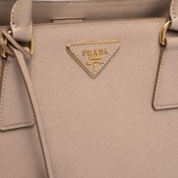 Pre Owned Prada Beige Saffiano Lux Leather Medium Galleria Tote
