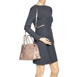 Pre Owned Prada Beige Saffiano Leather Medium Esplanade City Tote