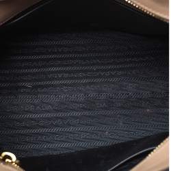 Pre Owned Prada Beige Saffiano Leather Medium Esplanade City Tote