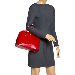 Pre Owned Prada Red Saffiano Patent Leather Promenade Satchel