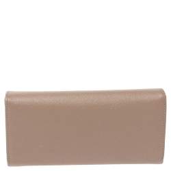 Pre Owned Prada Beige Saffiano Lux Leather Flap Continental Wallet