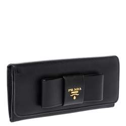 Pre Owned Prada Black Saffiano Lux Leather Bow Continental Wallet