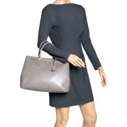 Pre Owned Prada Grey Saffiano Lux Leather Large Double Zip Tote