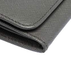 Pre Owned Prada Grey Saffiano Lux Leather Flap Continental Wallet