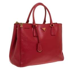 Pre Owned Prada Red Saffiano Lux Leather Large Double Zip Tote