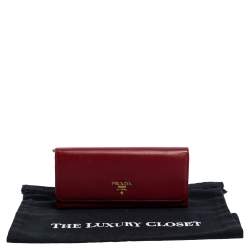 Pre Owned Prada Red Saffiano Lux Leather Logo Flap Continental Wallet