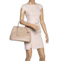 Pre Owned Prada Beige Saffiano Lux Leather Parabole Tote