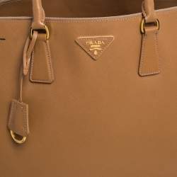Pre Owned Prada Tan Saffiano Lux Leather Executive Double Zip Tote