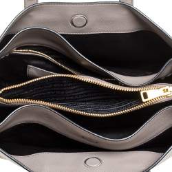 Pre Owned Prada Grey Saffiano Soft Leather Middle Zip Tote
