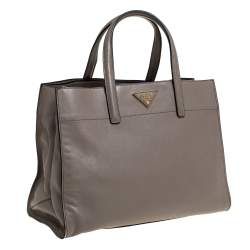 Pre Owned Prada Grey Saffiano Soft Leather Middle Zip Tote
