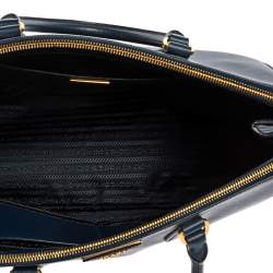 مملوكة مسبقًا حقيبة يد برادا كبيرة سحاب مزدوج جلد سافيانو لوكس أزرق