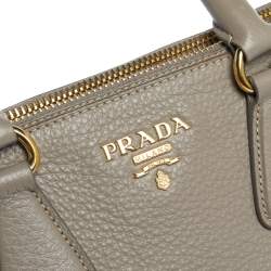 Pre Owned حقيبة برادا يد علوية سحاب مزدوج جلد داينو فيتلو زرقاء