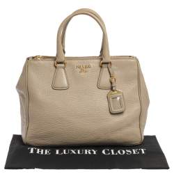 Pre Owned حقيبة برادا يد علوية سحاب مزدوج جلد داينو فيتلو زرقاء