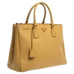 Pre Owned Prada Yellow Saffiano Lux Leather Large Double Zip Tote