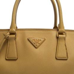 Pre Owned Prada Yellow Saffiano Lux Leather Large Double Zip Tote
