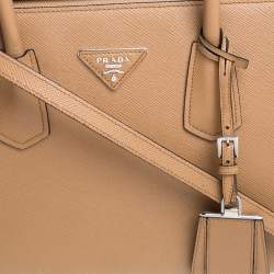 مملوكة مسبقًا Prada Caramel Brown Saffiano Lux Leather Twin Tote