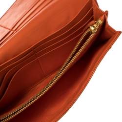 Pre Owned Prada Orange Ostrich Flap Continental Wallet
