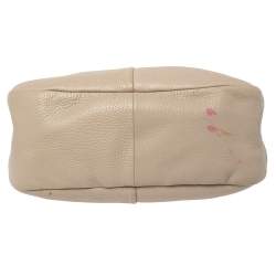 Pre Owned Prada Beige Vitello Daino Leather Zip Top Hobo