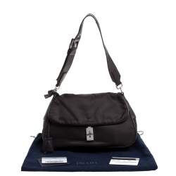 Pre Owned حقيبة كتف برادا قلاب قفل دوار جلد و نايلون بني داكن 