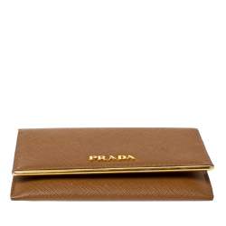 مملوكة مسبقًا حافظة بطاقات برادا قلاب معدن جلد سافيانو بني فاتح