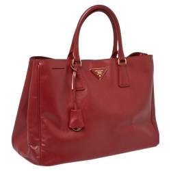 Pre Owned Prada Red Saffiano Lux Leather Open Galleria Tote