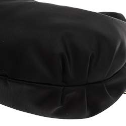 Pre Owned Prada Black Nylon Re-Edition 2006 Hobo