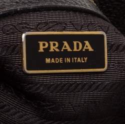 Pre Owned حقيبة هوبو برادا جيب جانبي جلد فيتيلو داينو ذهبي ميتاليك 