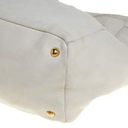 Pre Owned حقيبة هوبو برادا سحاب أمامي جلد فيتيلو داينو أبيض