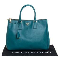 Pre Owned Prada Green Saffiano Lux Leather Medium Double Zip Tote