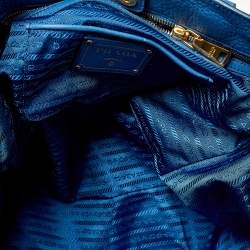 مملوكة مسبقًا Prada Blue Vitello Daino Leather Tote